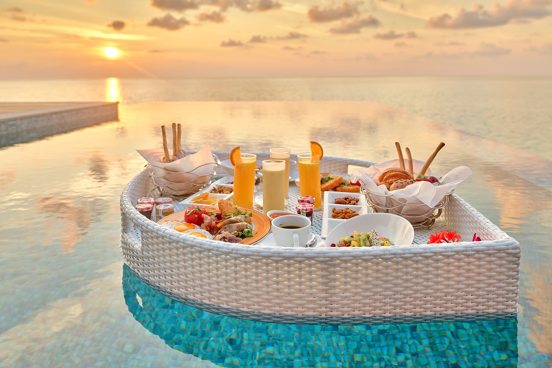 Floating Breakfast